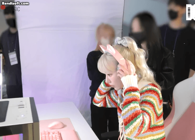 17228509658121.gif